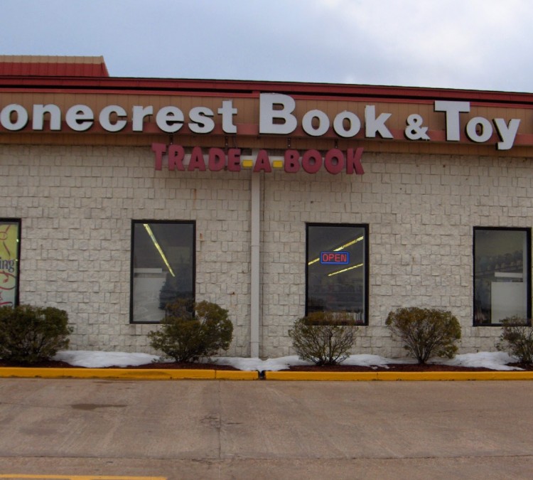Stonecrest Book & Toy (Osage&nbspBeach,&nbspMO)